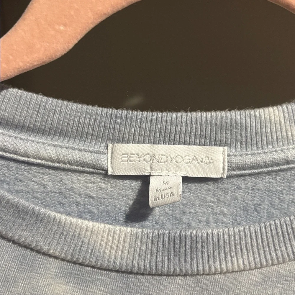 Beyond Yoga Day to Day Pullover in Blue Dream-Gray Cloud Dye - Picture 3 of 7